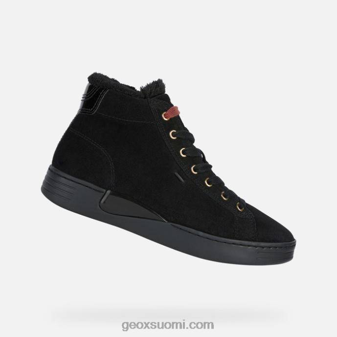 musta 42HD2233 Geox lauressa nainen